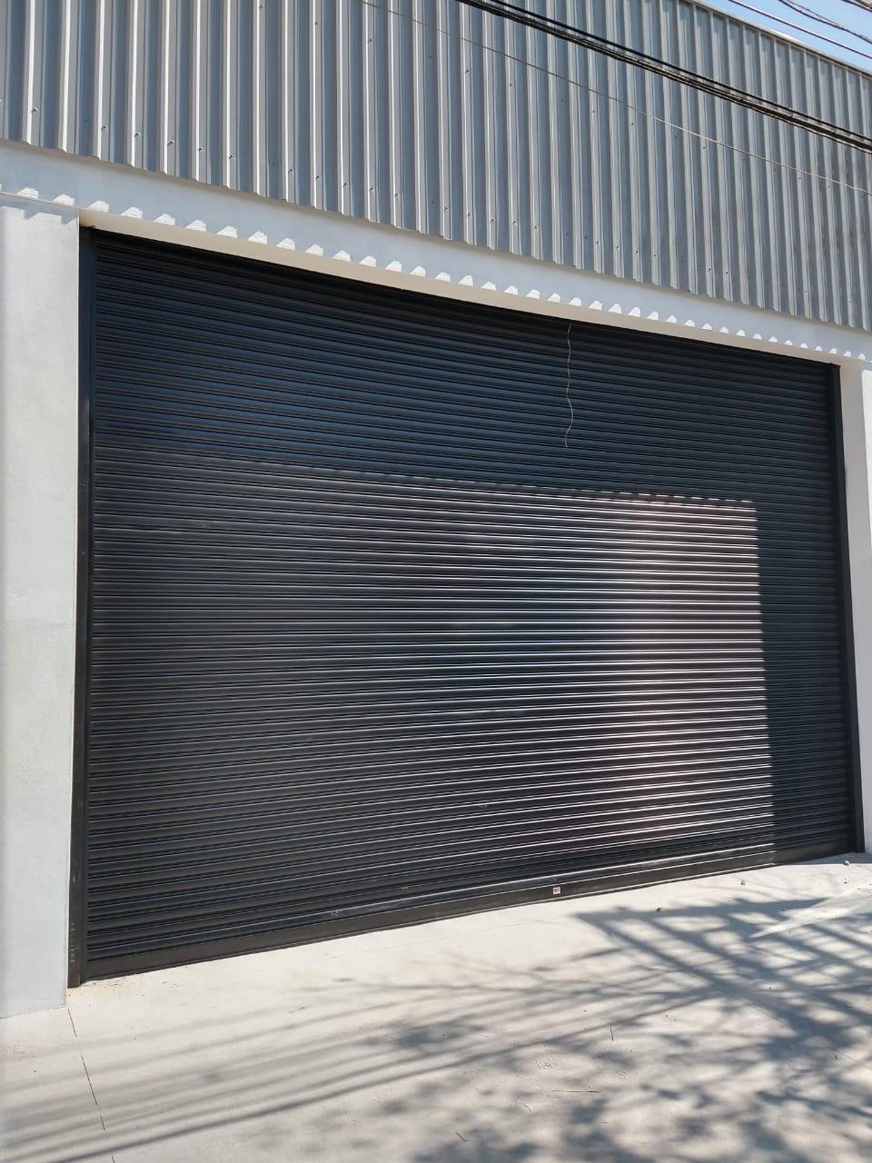 Porta de Aço Automática para Galpões